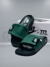 NKE - Offcourt Adjust Slides