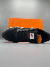Nike Revolution 9
