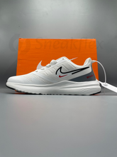 Nike Revolution 9