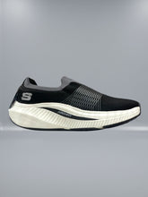 Skechers - Archfit Max Cushion