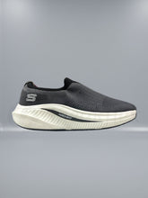 Skechers - Archfit Max Cushion