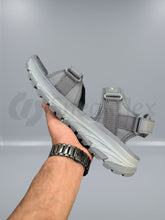 Skechers D'Lux Trekker Sandals