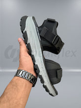 Skechers D'Lux Trekker Sandals