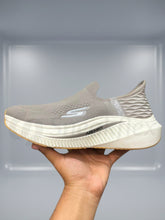 Skechers Hands Free Slip-ins Arch Fit