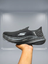 Skechers Hands Free Slip-ins Arch Fit