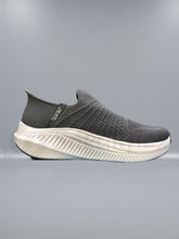 Skechers Hyper SLIPS-IN Arch