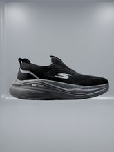 Skechers Max Cushion Max Slip-ins