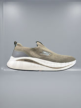 Skechers Max Cushion Max Slip-ins