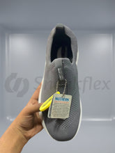Skechers Max Cushion