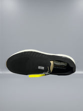 Skechers Max Cushion