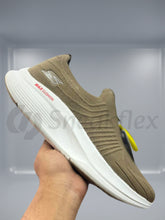 Skechers Max Cushion