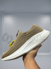 Skechers Max Cushion