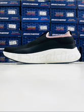 Skechers Max Cushioning Elite Slip-Ins Women's