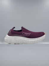 Skechers Max Cushioning Endeavour