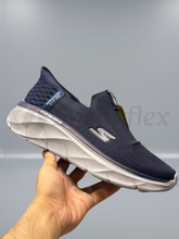 Sketchers  Relaxed Fit D'Lux Walker 2.0