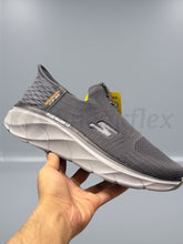 Sketchers  Relaxed Fit D'Lux Walker 2.0