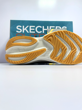 Skechers Slip-ins Arch Fit Carbon Infused