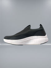Skechers Max Cushion - Hot Streak