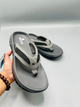 Skechers flip-flops