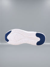 Sketchers - Max Cushioning Hyper Burst