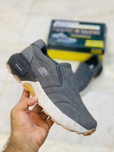 Sketchers - Max Protect