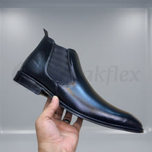 Larrel Chelsea Boots