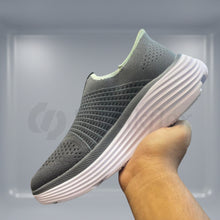 Skechers Slip-ins Max Cushioning Endeavour
