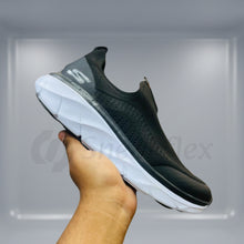 Skechers Women D'Lux Walker