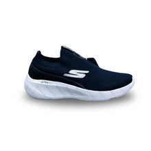 Sketcher Slip-ins: Ultra Go - Grand Entry