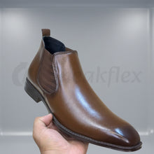 Larrel Chelsea Boots