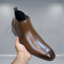 Larrel Chelsea Boots