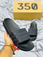 AD - ADILETTE SHOWER SLIDES