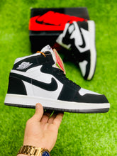 NKE - Air Jordan 1  High G V2