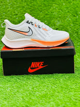 NKE - Air Zoom Arcadia 2