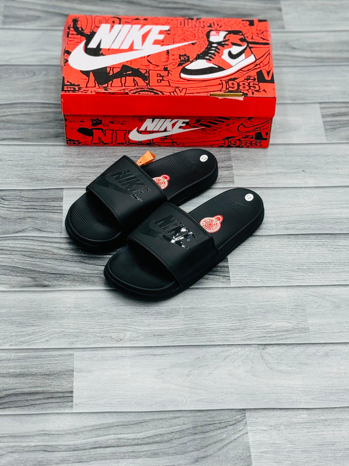 nike black slippers