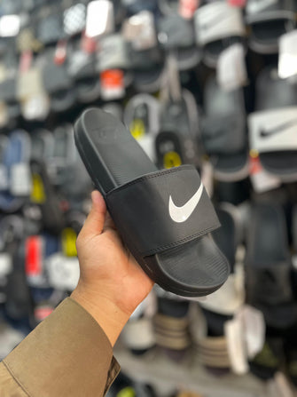 Nike Benassi JDI QS