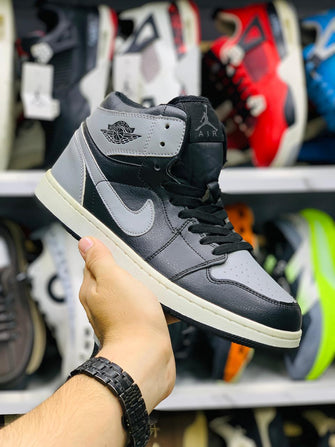 NKE - Air Jordan 1  High G V1