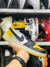 NKE - Air Jordan 1  High G V1