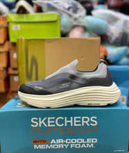 Skechers Duel Tone Max Cushion