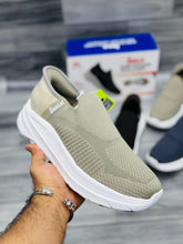 Men's Sneakers Soft Thick Base Mesh