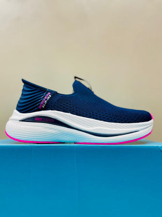 Women's Skechers Max Cushioning Arch Fit