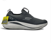 SKECHERS ULTRA LIGHT