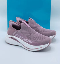 Womens Skechers Max Cushion