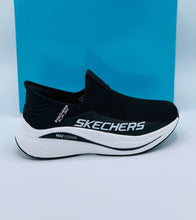 Womens Skechers Max Cushion