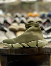 Balenciagaa - CLEAR SOLE RECYCLED KNIT TRAINERS 2.0