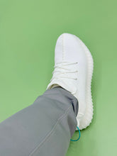 Adidas - Top Premium Yeezy 350 V2