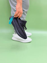 Adidas - Top Premium Yeezy 350 V2