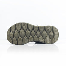 M&F GoWalk sandals