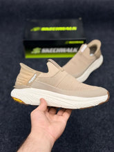 Sketchers Goodyear Slip-Ins Ultra Comfort