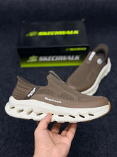 Skechwalk slip-on sneakers